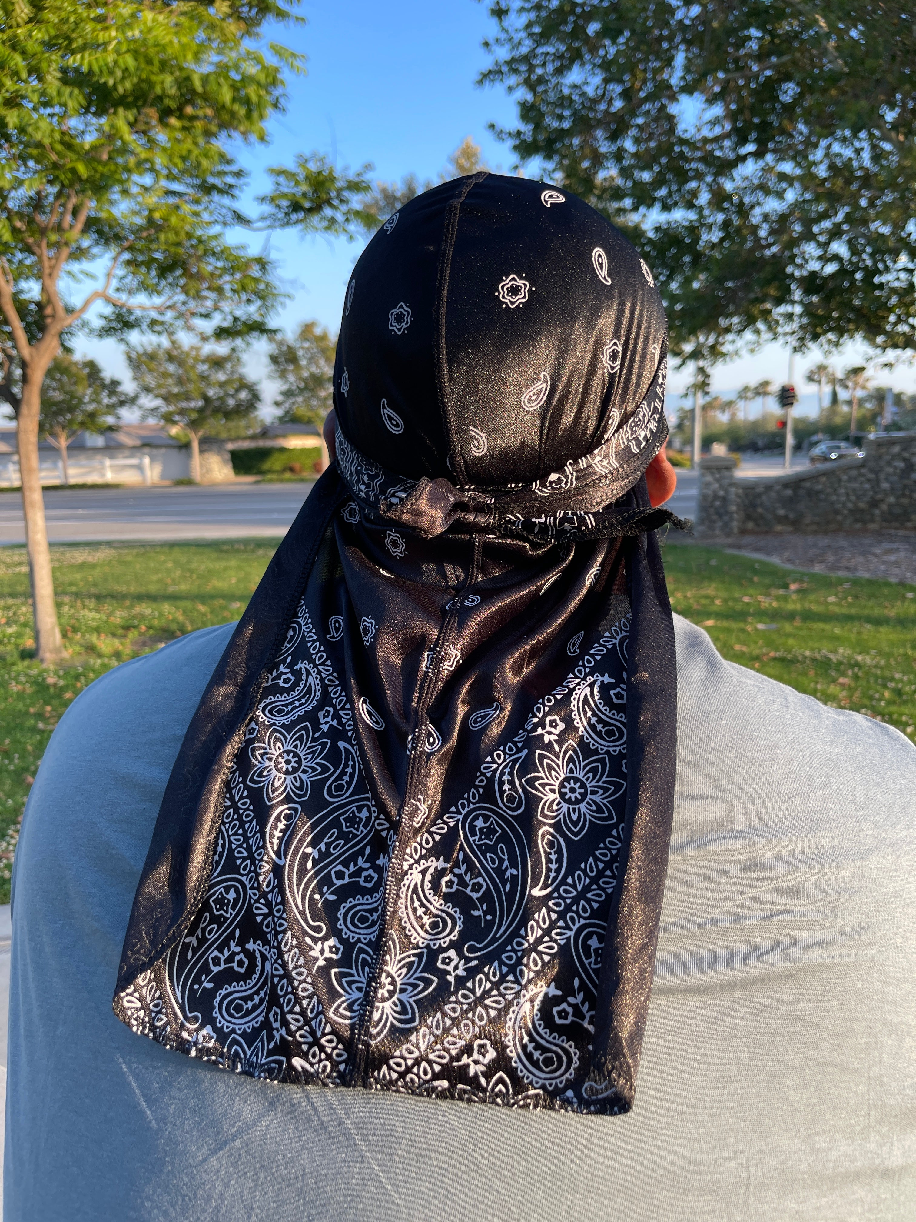 Premium Black Bandana Silky Durag with extra-long tail and classic design for 360 waves.